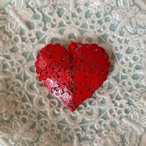 ♥️Vintage♥️Lace Filigree Heart Ornament